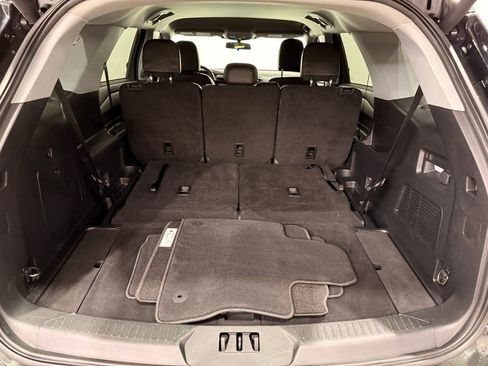 Certified 2022 Ford Explorer XLT w/ Equipment Group 202A image 14