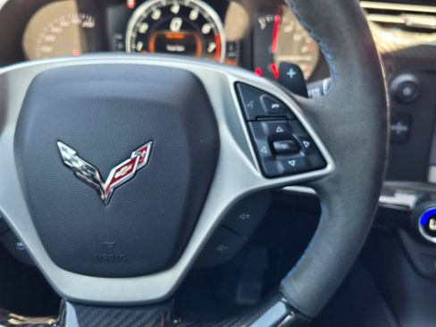 Used 2018 Chevrolet Corvette Grand Sport w/ Carbon 65 Edition RWD image 17