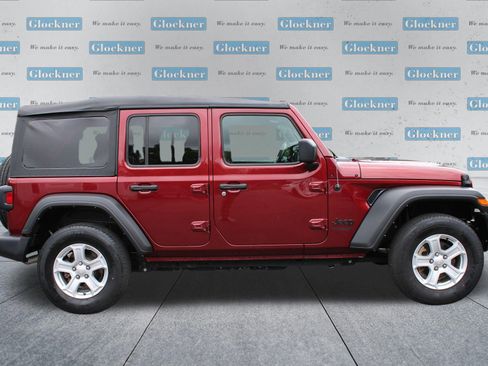 Used 2022 Jeep Wrangler Unlimited Sport AWD/4WD image 4