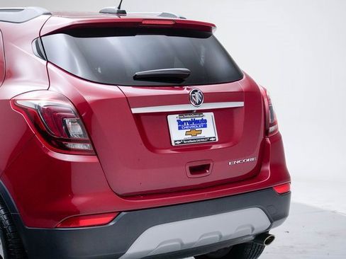 Used 2019 Buick Encore Preferred w/ Safety Package image 4