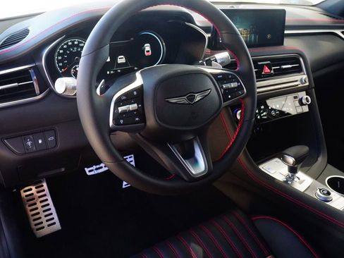 New 2025 Genesis G70 2.5T w/ Sport Prestige Package image 18