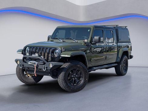 Used 2021 Jeep Gladiator Sport AWD/4WD image 2
