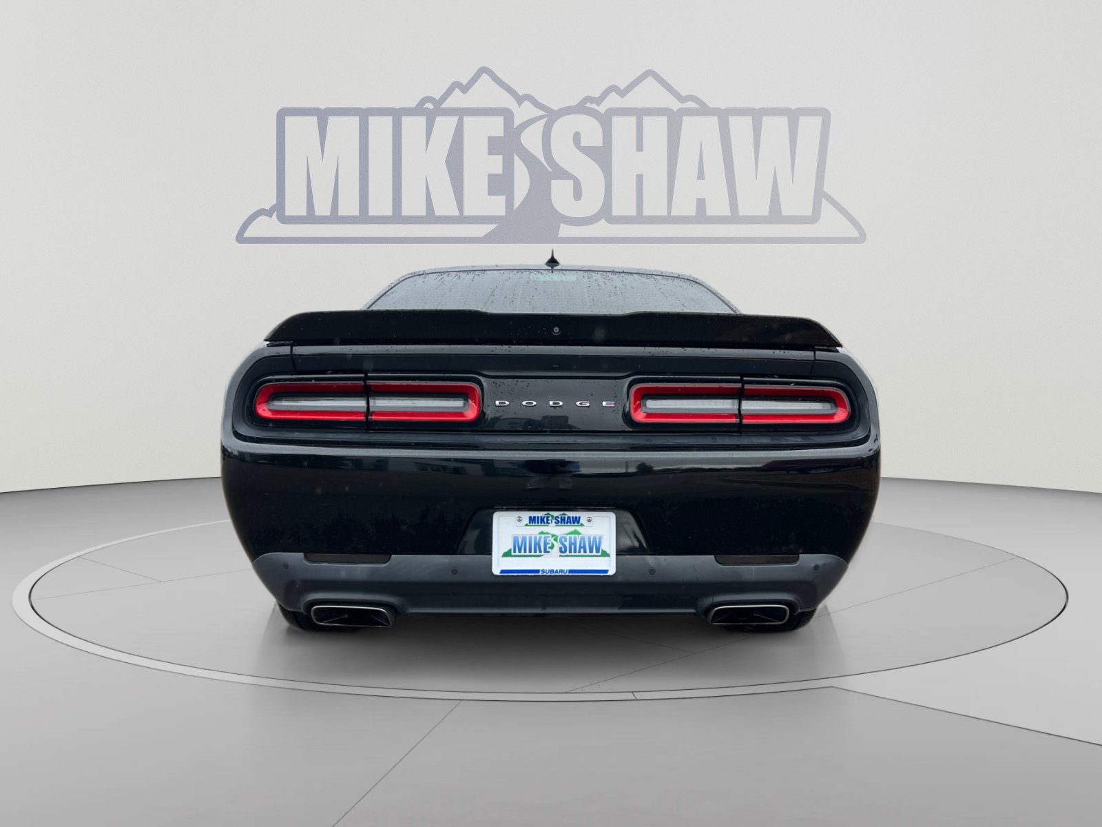Used 2015 Dodge Challenger R/T Plus RWD image 4