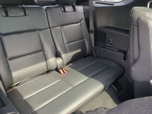 New 2026 Ford Explorer ST-Line AWD/4WD image 38