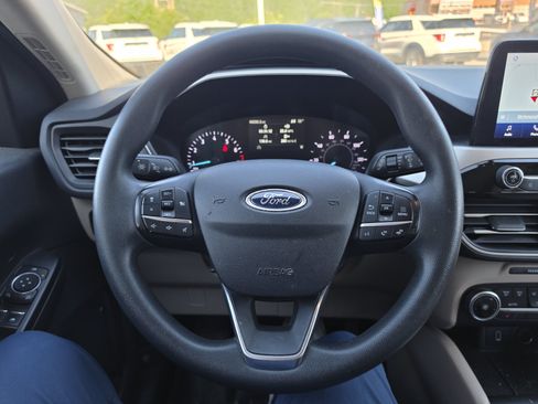 Used 2020 Ford Escape SE AWD/4WD image 18