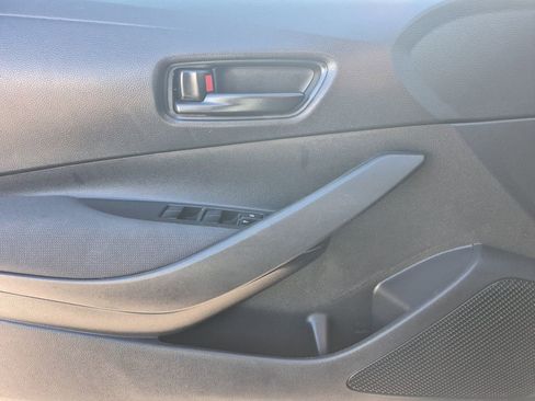 Used 2024 Toyota Corolla LE FWD image 7