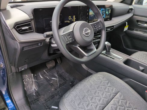 New 2026 Nissan Kicks SV FWD image 2