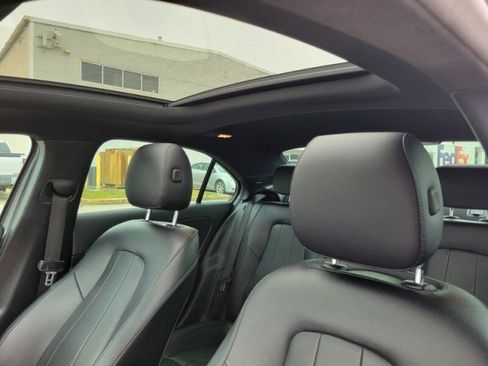 Used 2021 Mercedes-Benz A 220 image 24