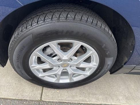 Used 2022 Chevrolet Equinox LS w/ LS Convenience Package image 17