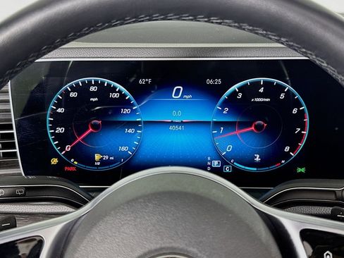 Used 2022 Mercedes-Benz GLE 350 image 18