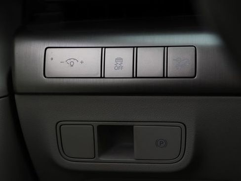 Used 2025 Hyundai Kona SEL image 37