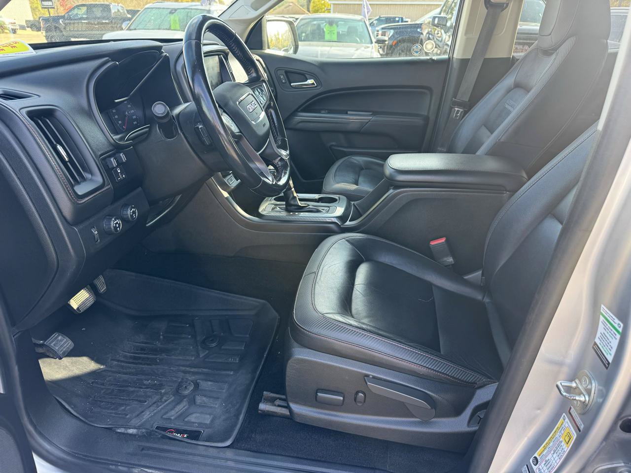 Used 2018 GMC Canyon All Terrain w/ Trailering Package AWD/4WD image 10