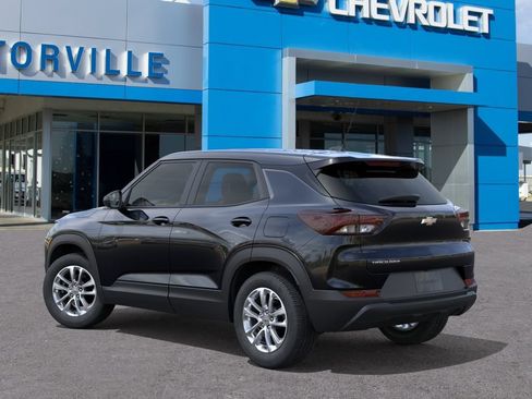 New 2026 Chevrolet TrailBlazer LS FWD image 3