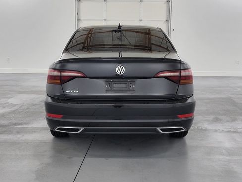 Used 2019 Volkswagen Jetta R-Line FWD image 8