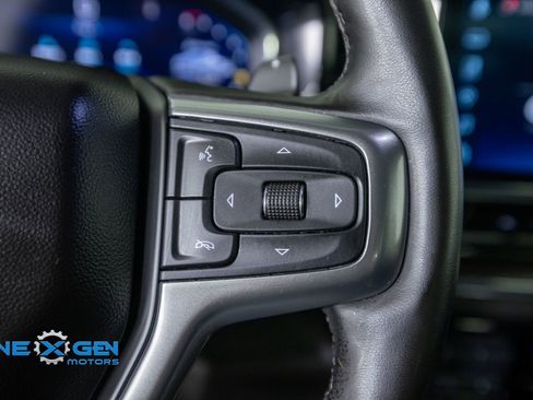 Used 2024 Chevrolet Silverado 1500 LTZ w/ LTZ Convenience Package II AWD/4WD image 15