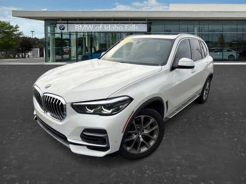 Used 2023 BMW X5 xDrive40i AWD/4WD image 3