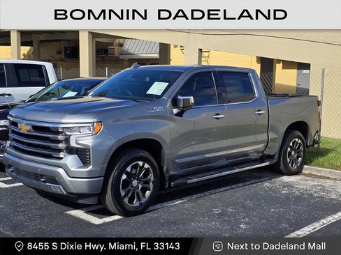 Used 2024 Chevrolet Silverado 1500 High Country image 2
