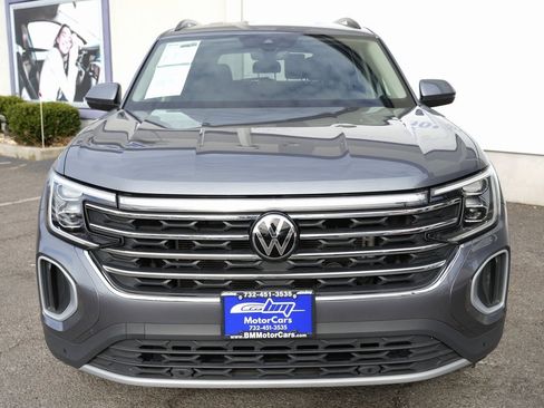 Used 2024 Volkswagen Atlas SE image 5