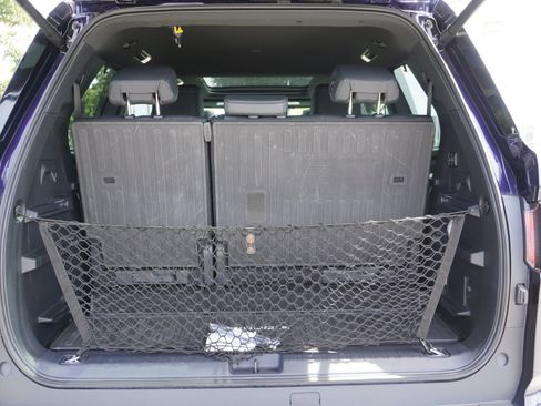 Used 2025 Toyota Sequoia 4WD image 14