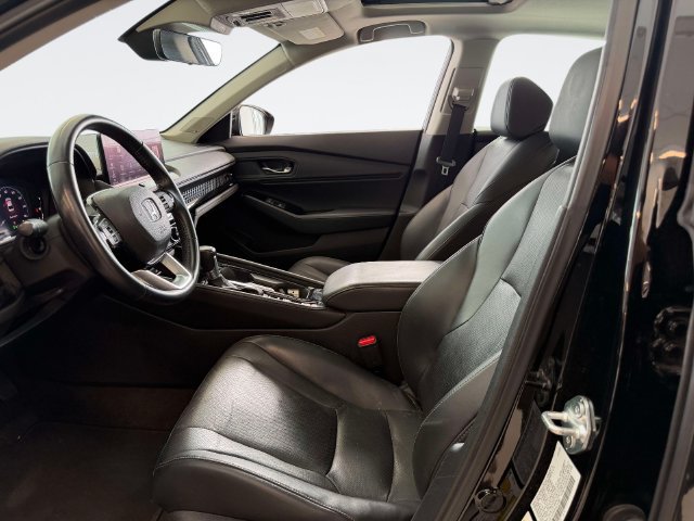 Used 2024 Honda Accord Touring image 17