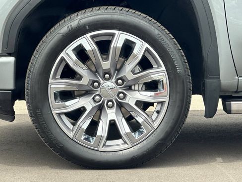 Used 2024 GMC Sierra 1500 Denali w/ Denali Reserve Package AWD/4WD image 37