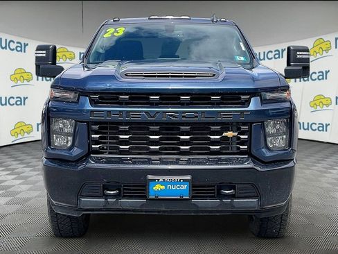 Used 2023 Chevrolet Silverado 2500 Custom w/ Custom Value Package AWD/4WD image 1