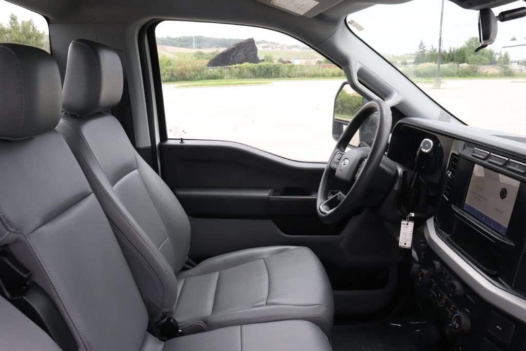 Used 2023 Ford F250 XL w/ XL Driver Assist Package RWD image 11