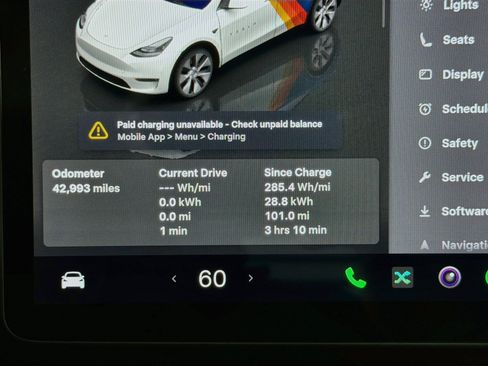 Used 2024 Tesla Model Y Long Range AWD/4WD image 18
