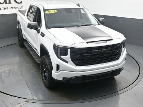 Used 2023 GMC Sierra 1500 Elevation AWD/4WD image 45