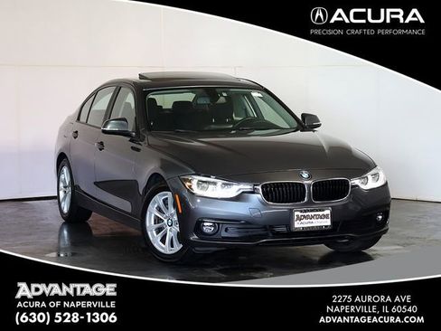 Used 2018 BMW 320i xDrive Sedan w/ Convenience Package AWD/4WD image 1