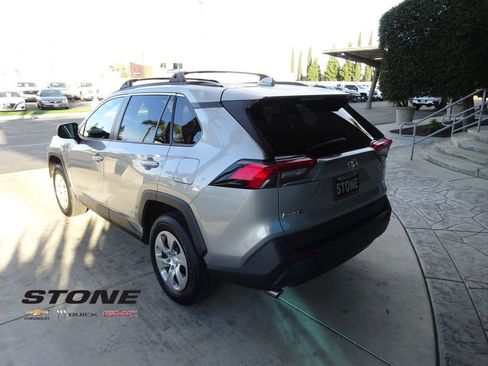 Used 2021 Toyota RAV4 LE w/ Carpet Mat Package (TMS) image 6