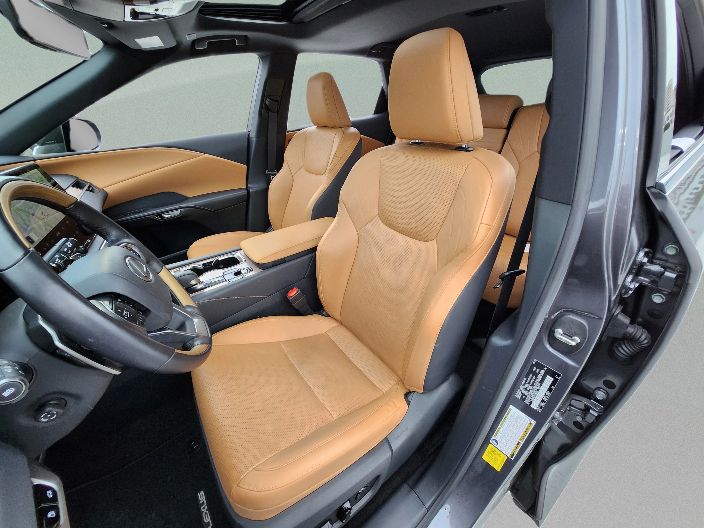 Used 2026 Lexus RX 350 Premium Plus w/ Accessory Package (Z1) FWD image 11