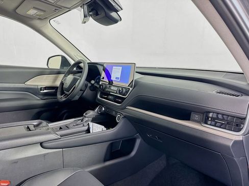 New 2026 Toyota Grand Highlander AWD Hybrid image 30