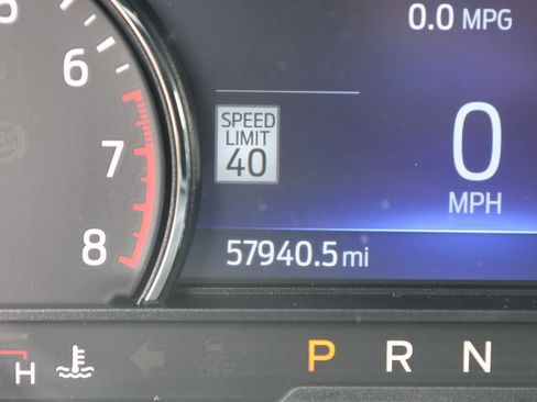 Used 2022 Ford Explorer XLT w/ Equipment Group 202A image 42