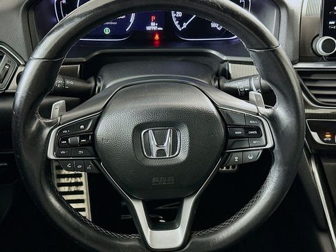 Used 2018 Honda Accord Sport image 19
