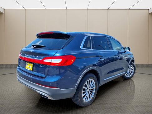 Used 2017 Lincoln MKX Select w/ MKX Climate Package AWD/4WD image 6