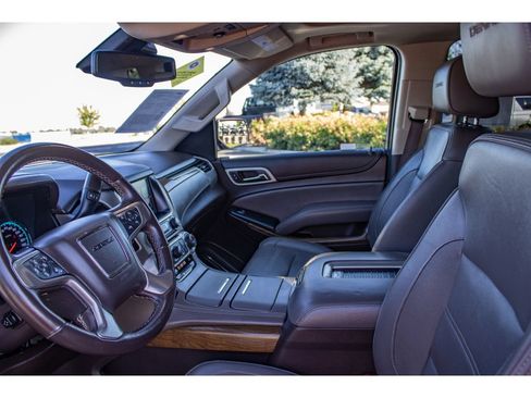 Used 2020 GMC Yukon Denali w/ Open Road Package AWD/4WD image 33
