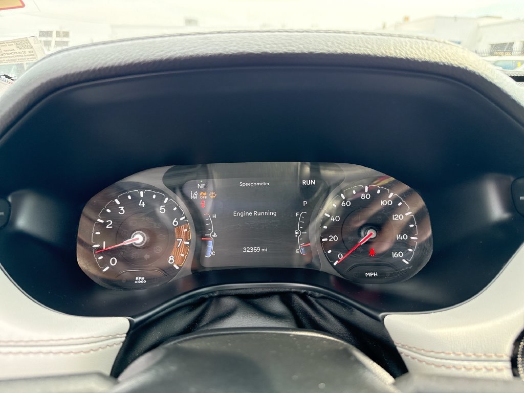 Used 2025 Jeep Compass Limited AWD/4WD image 19