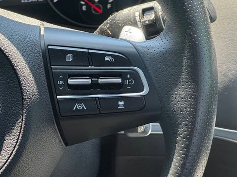 Used 2023 Kia Stinger GT2 AWD/4WD image 14