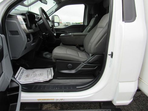 Used 2025 Ford F600 4x4 Regular Cab Super Duty w/ XL Chrome Package image 28