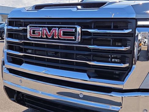 Used 2024 GMC Sierra 2500 SLT w/ Texas SLT Premium Package image 10