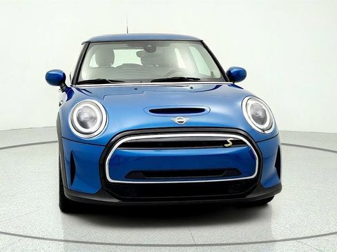 Used 2024 MINI Cooper SE w/ Signature Upholstery Package FWD image 2