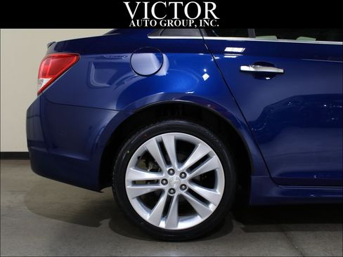 Used 2012 Chevrolet Cruze LTZ w/ RS Package image 12
