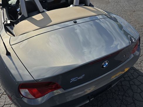 Used 2008 BMW Z4 3.0i RWD image 35