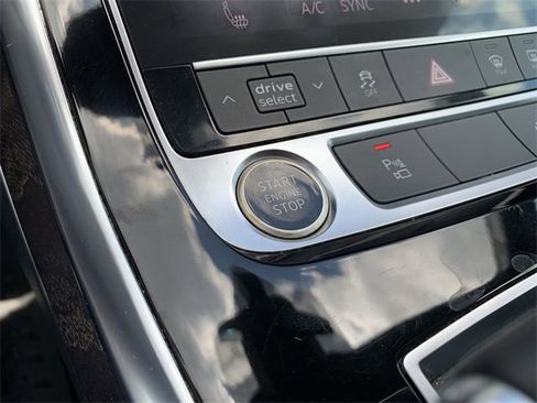 Used 2021 Audi Q7 2.0T Premium Plus image 26