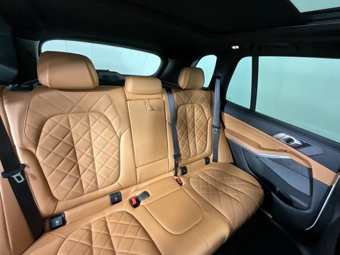 Used 2023 BMW X5 sDrive40i w/ M Sport Package image 22