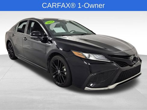 Used 2024 Toyota Camry XSE FWD image 1