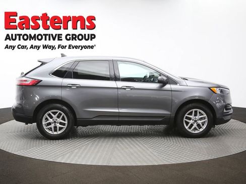 Used 2023 Ford Edge SEL image 45