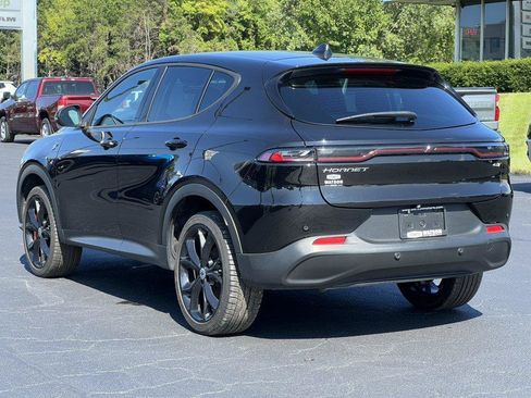 Used 2024 Dodge Hornet GT w/ Track Pack AWD/4WD image 8