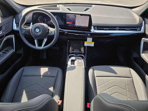 New 2026 BMW X1 xDrive28i w/ Technology Package AWD/4WD image 9